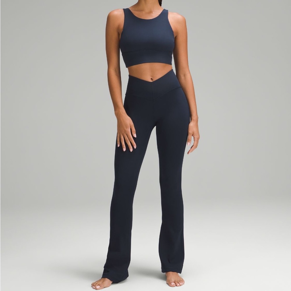 Lululemon | V Waist Align | Flare Leggings | 6 | Navy